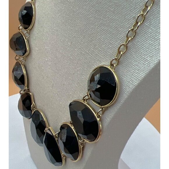 Chunky Black Faux Gemstone Statement Necklace    B86 - Picture 3 of 7